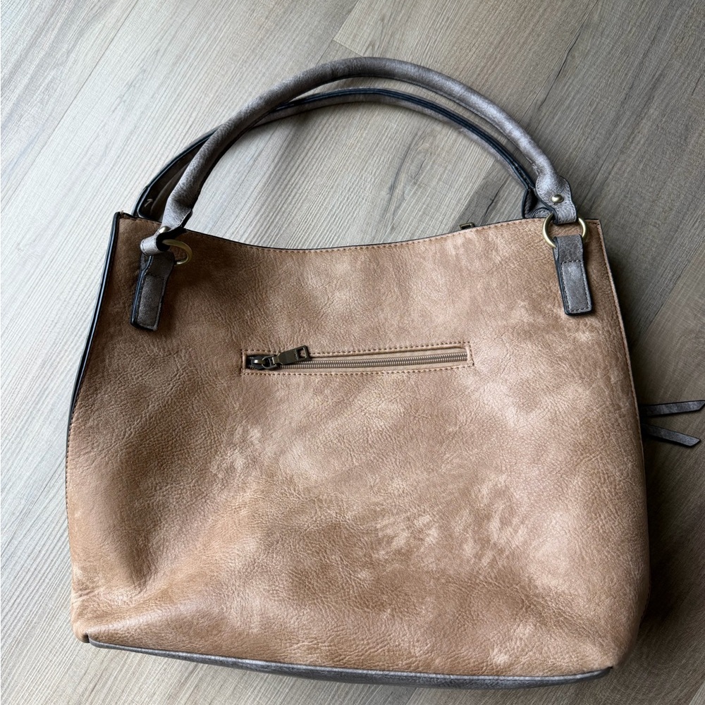 Jen & Co Elegant Tan Tote Bag